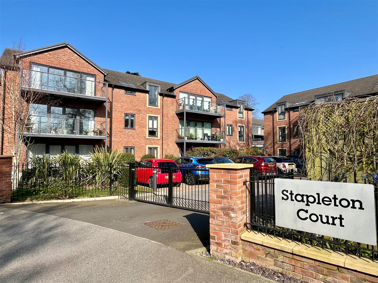Apartment 10, Stapleton Court Waller Grove, Swanland, North Ferriby, Apartment 10, Stapleton Court, HU14 3RW